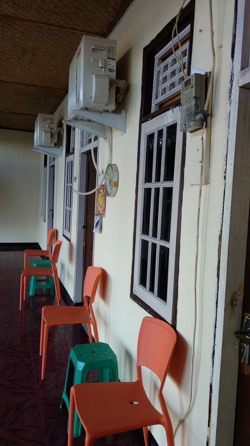 Mawar Hotel لابوان باجو المظهر الخارجي الصورة